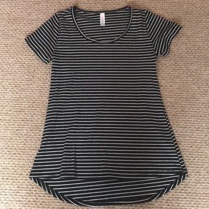 LuLaRoe Shirt!!